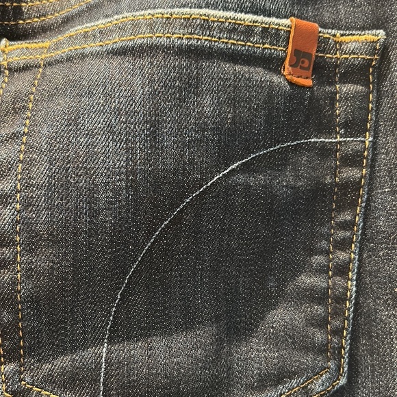 Joe’s Jeans - Picture 4 of 10